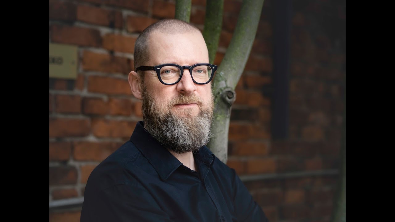 Timo Kalevi Forss: Helismaa - Sanoittajamestarin värikäs ja traaginen elämä