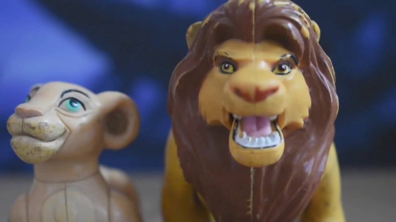 El Rey Leon Parodia / Juguetes