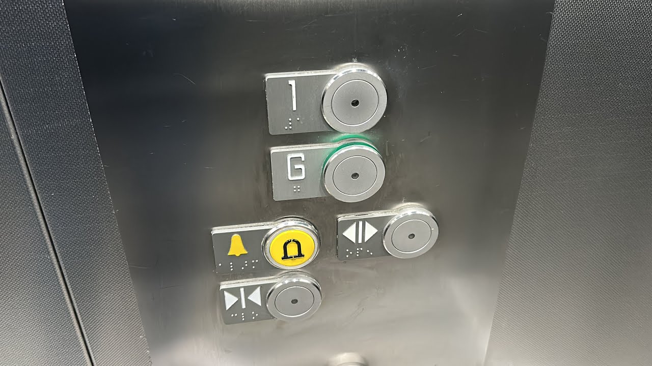 2013 KONE MonoSpace Lift at Matalan in Liverpool