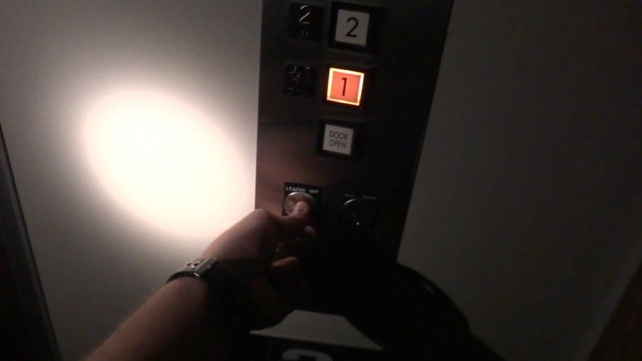 Having Fun with Dieselducy on the US Elevator at Balmoral Plaza, Creve Coeur, MO