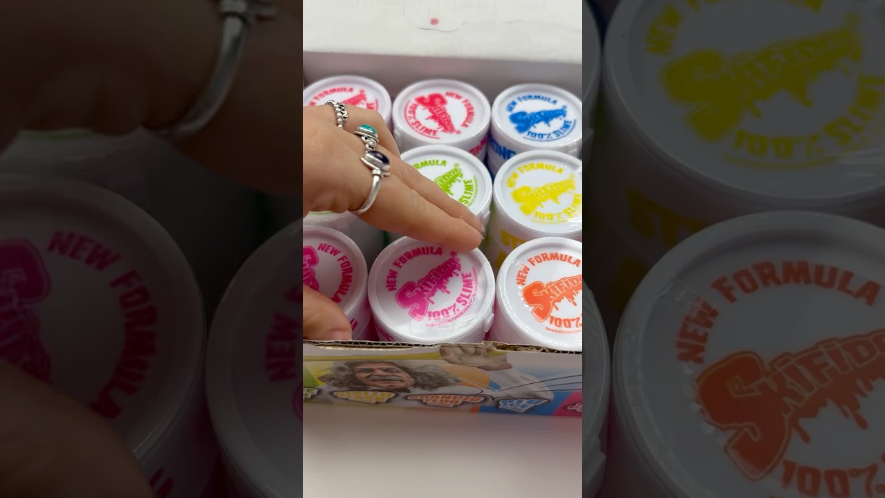 NUOVI SKIFIDOL STRONG SLIME in EDICOLA