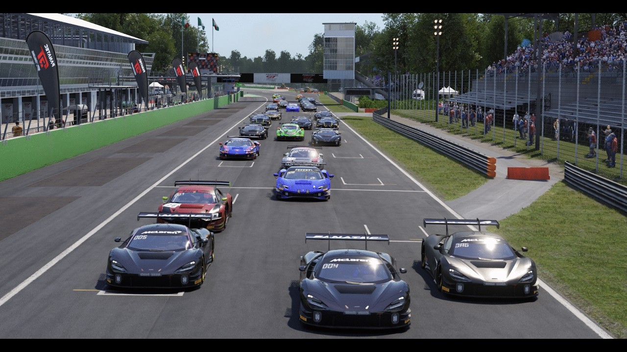 Carrera multiclase ACC Simufy, onboard y retransmisión