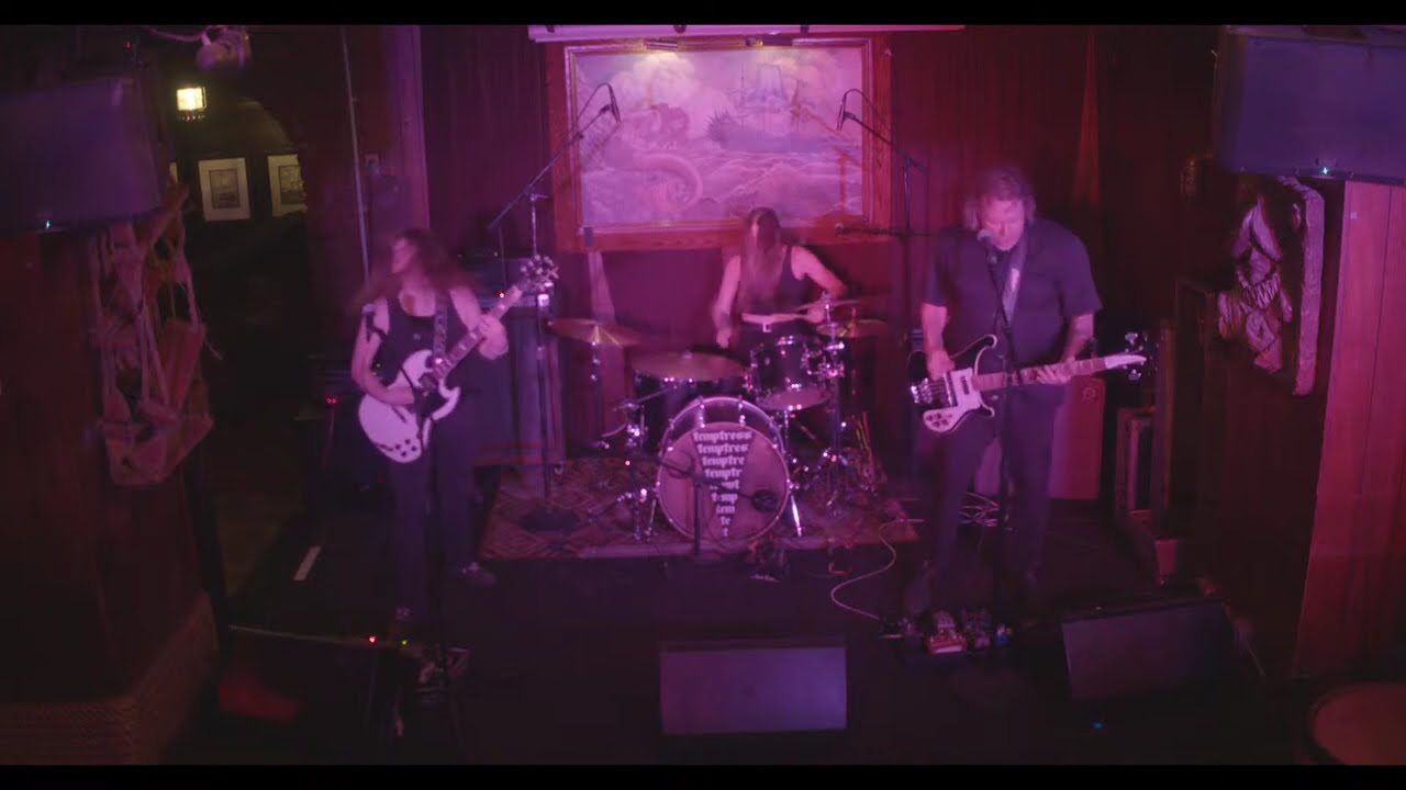 Temptress live at RedWood Bar