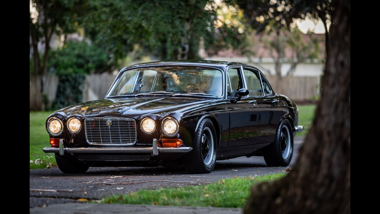 Jaguar XJ6 1973 года с коротким приводом от Chevy 307