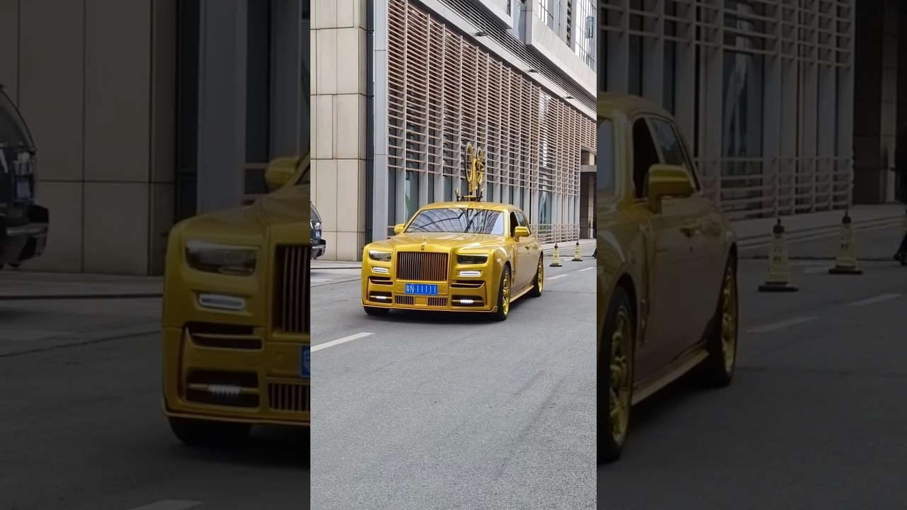 How cool does the gold color Rolls Royce Phantom look? 