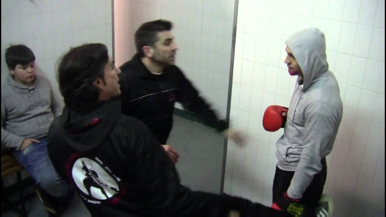 Tiago Borges VS Eddy Reynosa - o aquecimento