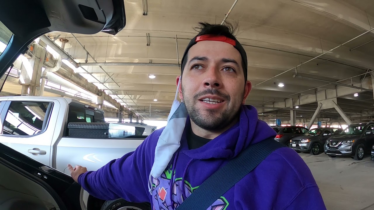 Snowboarding INDOORS at BIG SNOW, NJ!! (The First U.S. Snowdome, The American Dream) April 2021