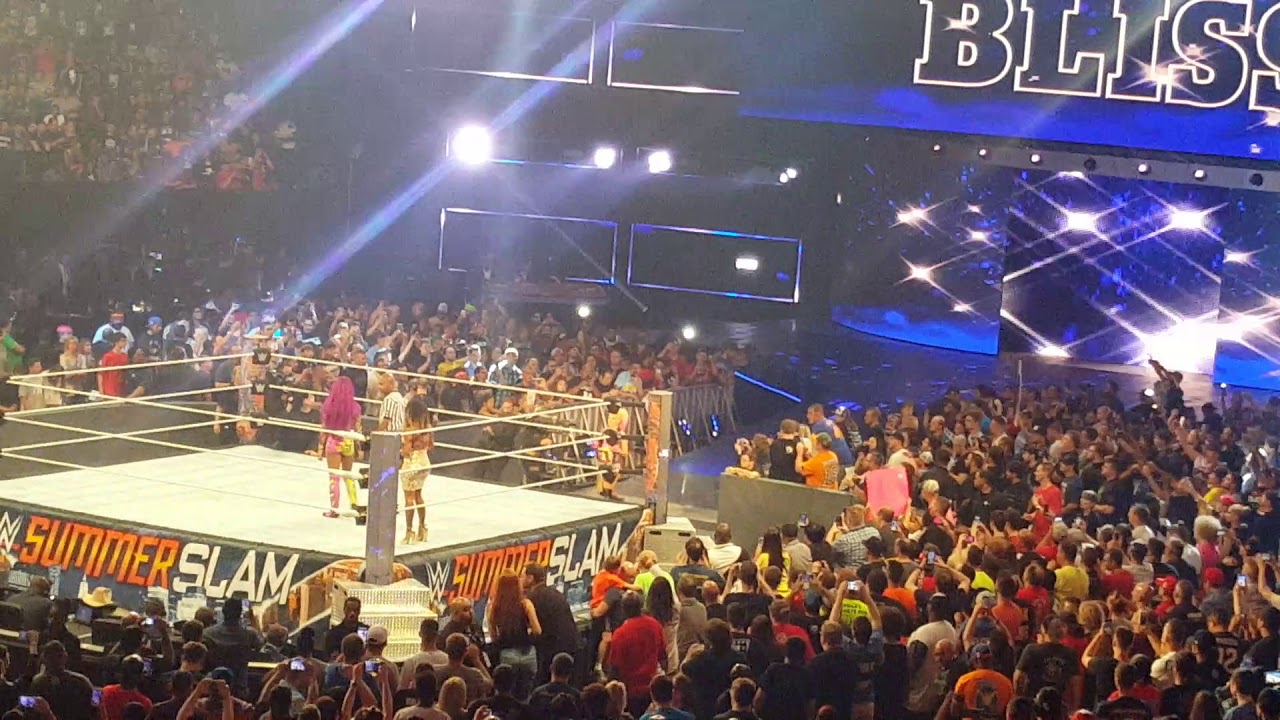 Alexa Bliss Summerslam '17 Entrance