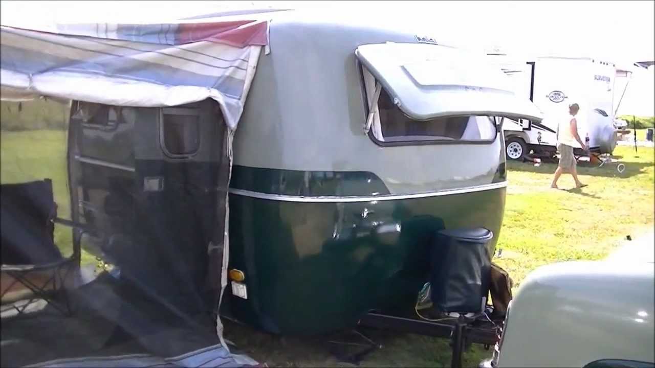 2012 Maritime Vintage Fiberglass Camper Meet, St. Martins, New Brunswick.
