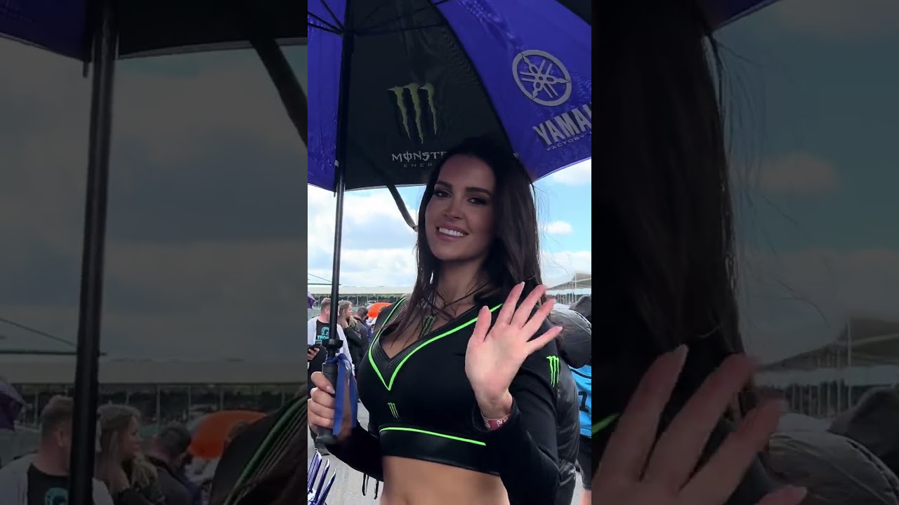 MotoGP Grid Girl 🔥 Monster Energy Yamaha 🔥 Alex Rins 🔥 #motogp