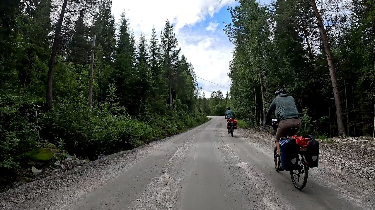 Biking from Ål to Geilo along the Bergen Railway | Slow TV