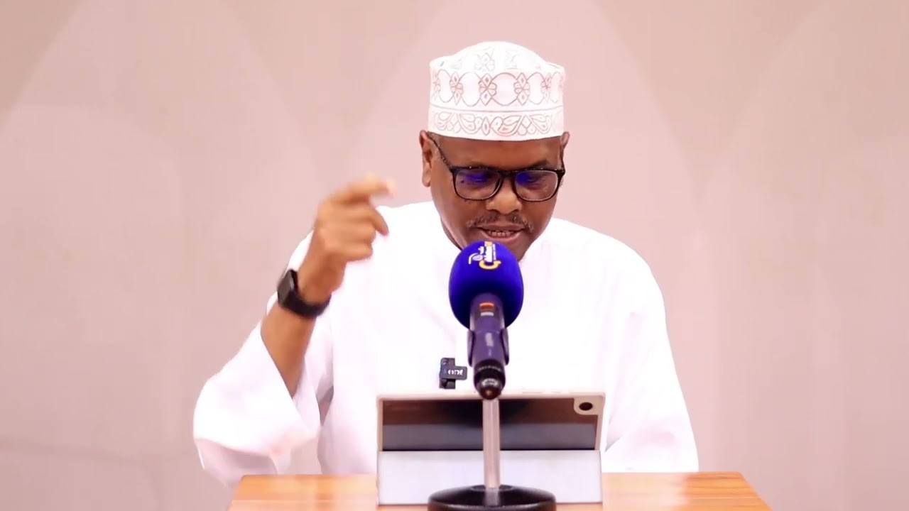 BAADA YA SWALA USIKIMBIE SOMA DHIKRI HII