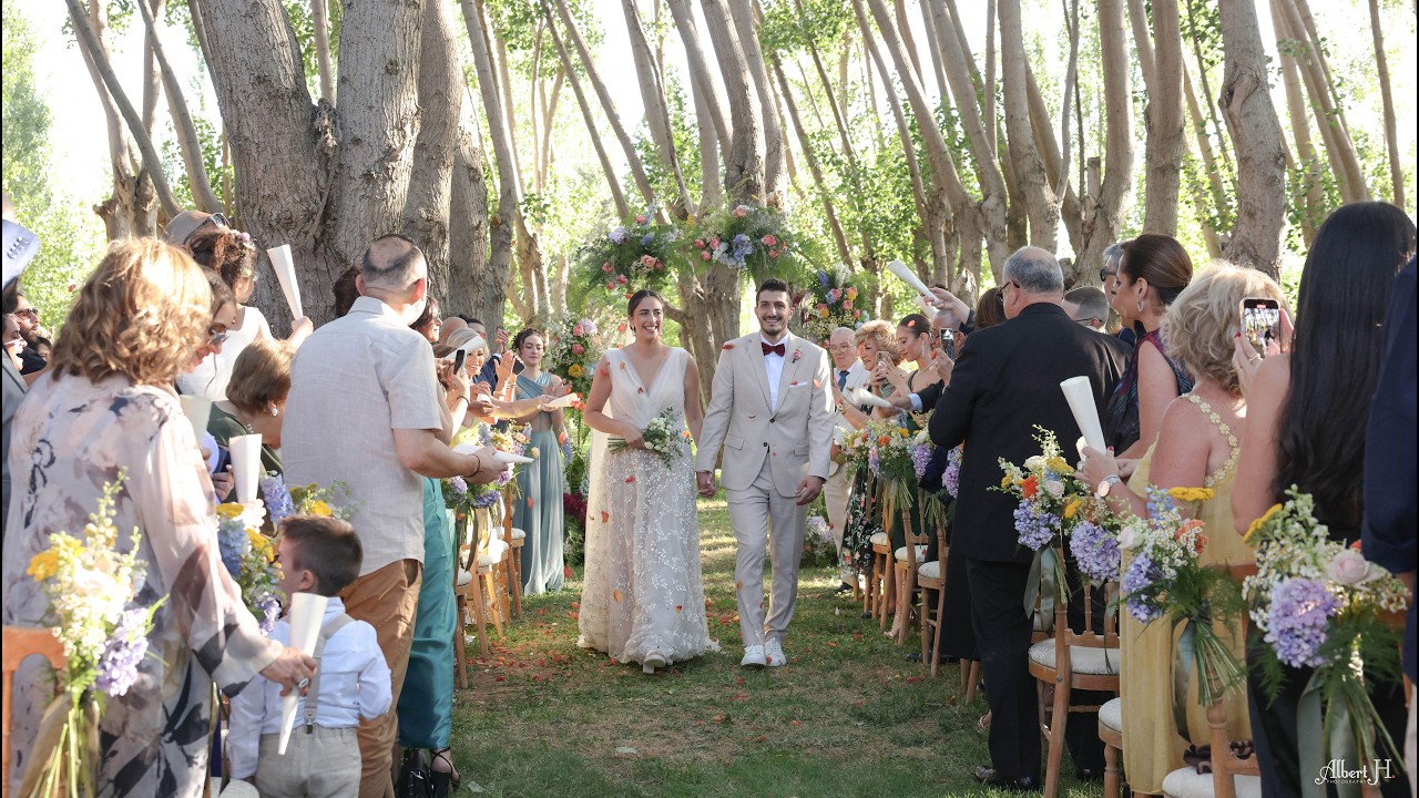Sevag & Lori Wedding Trailer