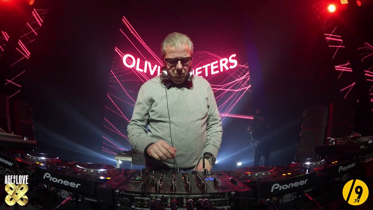 OLIVIER PIETERS ● 10 YEARS AGE OF LOVE/SLASH9.TV