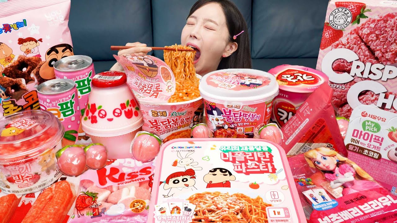 [Mukbang ASMR] Korean Convenience Store Food Rose Fire Ramen tteokbokki Jelly Desserts Ssoyoung