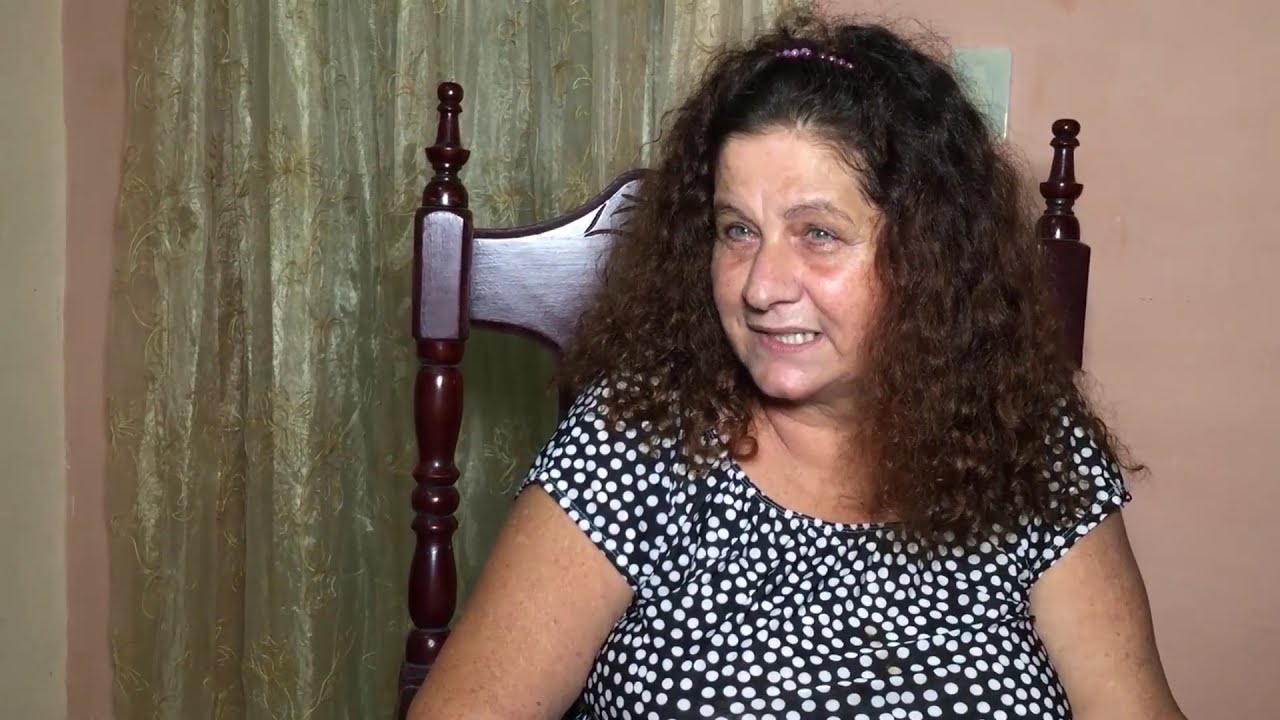 El amor sí alcanza: La madre de la actriz Patricia Ramírez se dedica a su hija en cuerpo y alma