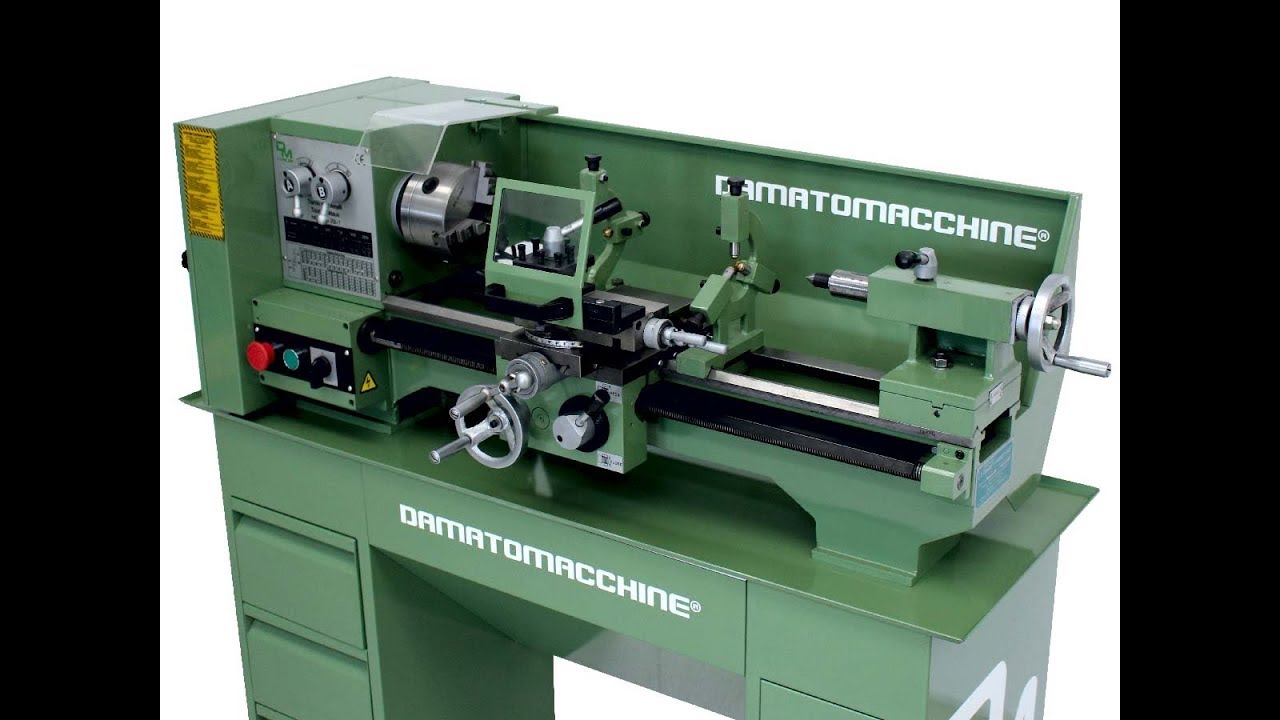 Tornio per metalli di Damatomacchine modello Newton 20