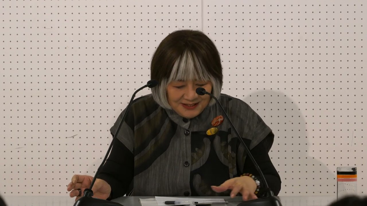 奈良県立図書情報館開館20周年「里中満智子展」関連企画　里中満智子トーク＋サイン会（2025.11.2)