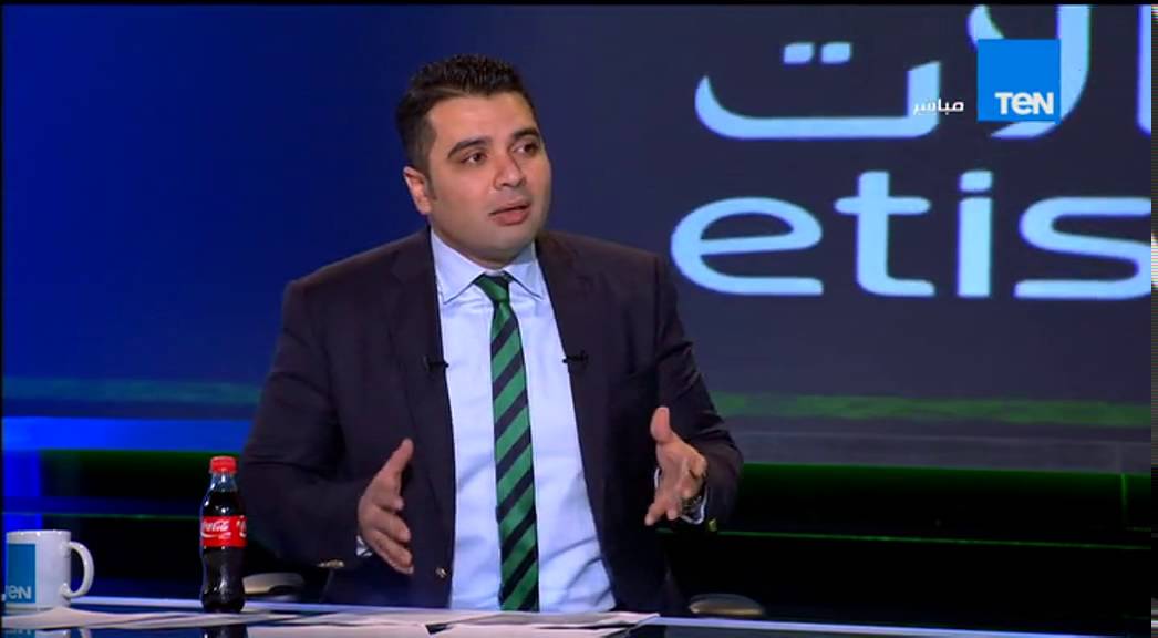 ستاد TeN - أمير الكويت الشيخ صباح الأحمد يطلب مصافحة محمد ابو تريكة وصوره تذكارية معه