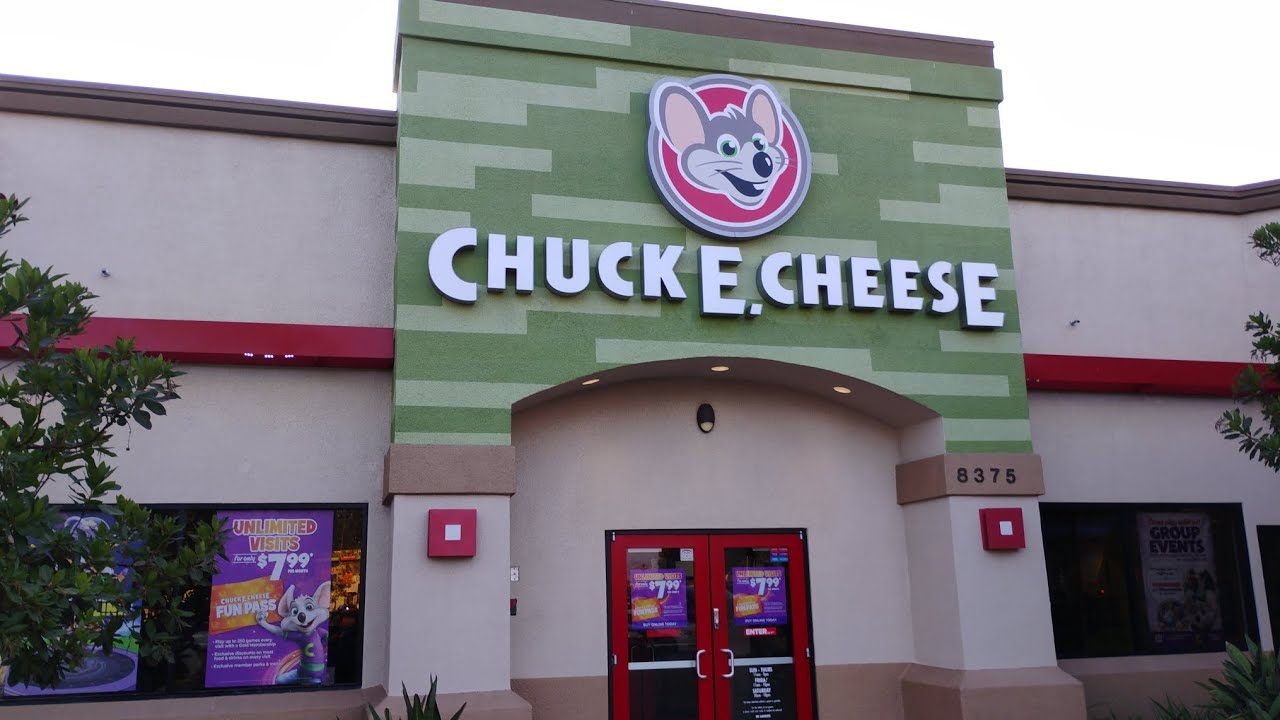 Chuck-E-Cheese in Sun valley CA store tour