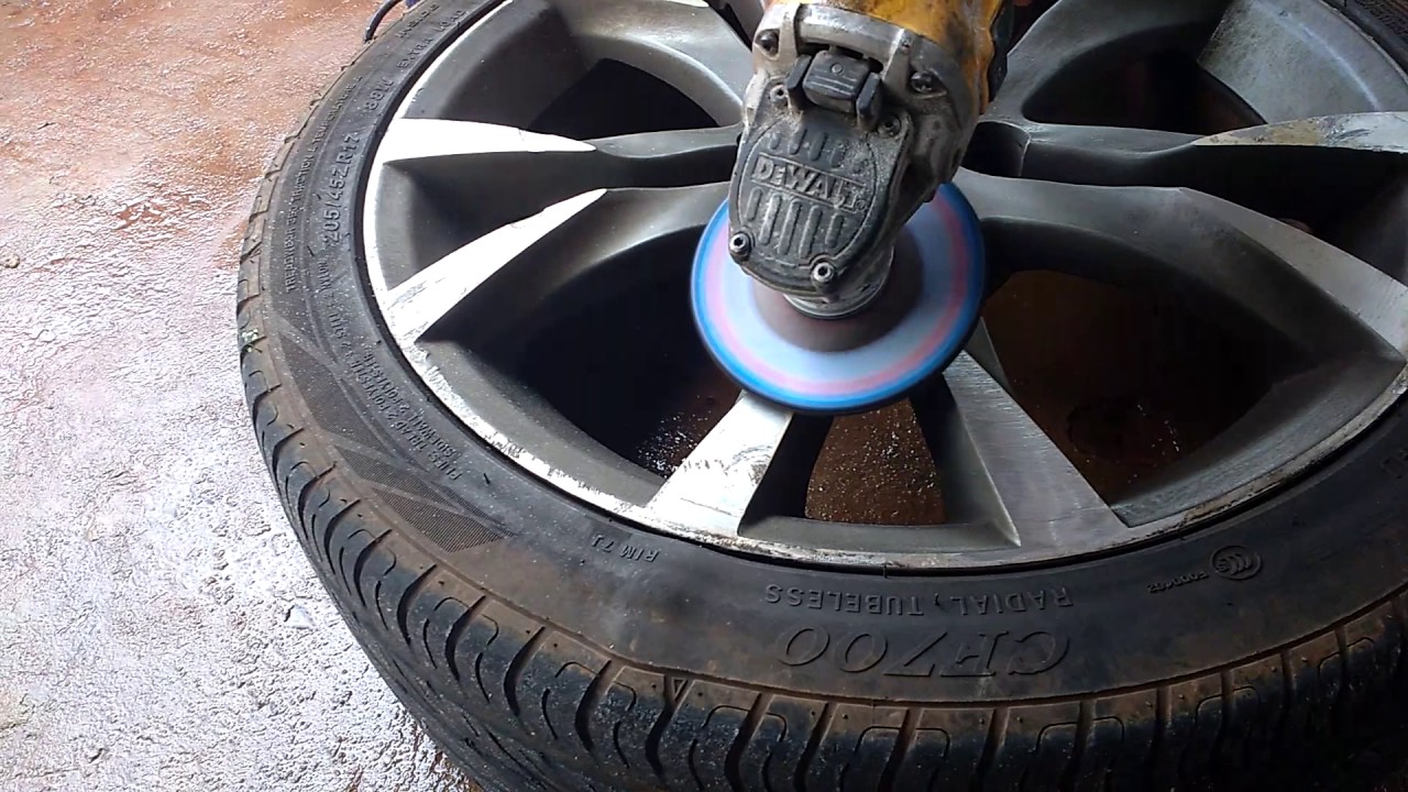 Como tira risco de roda de carro ( roda esportiva)