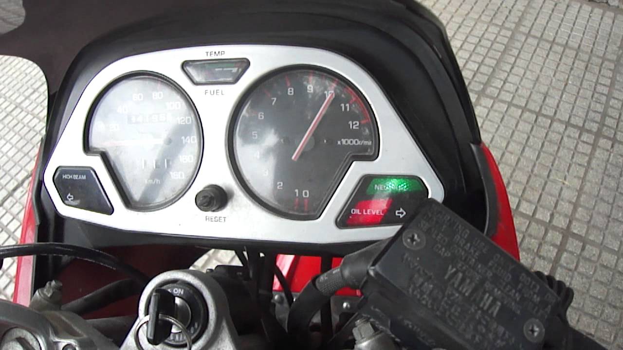 Escape de competicion 2t a medida Yamaha vrr 150 FC MOTOS pruevas de sonido y aceleracion en vacio