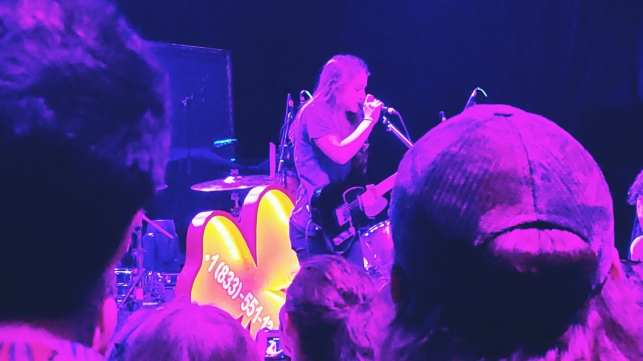 Like Roses - Broken Things (Lie to Me) / True
