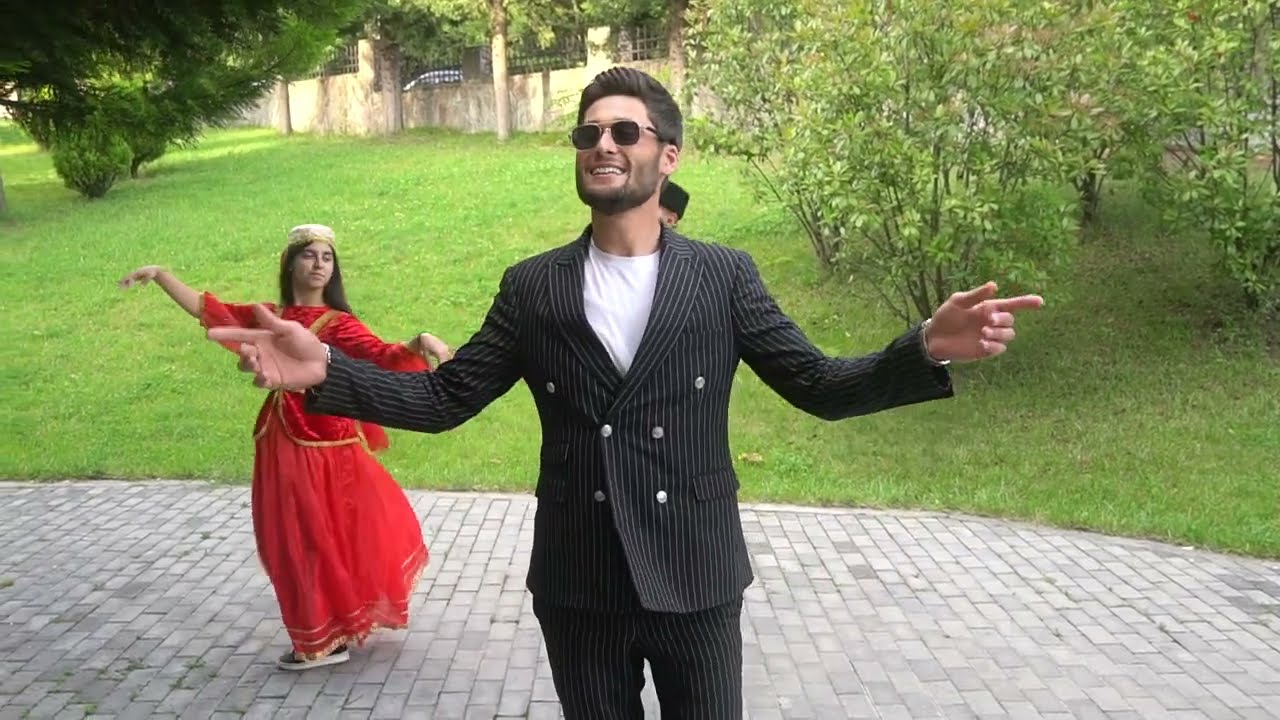 VUQAR İSGENDEROV -YiSDİ XİVASEBİN İCER (Saxur mahnisi Цахурская) (Official Video Music)
