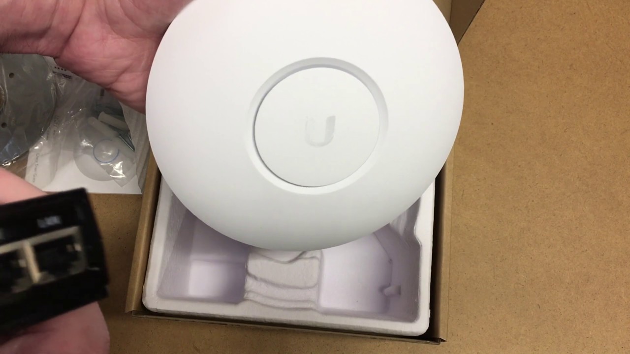 Ubiquiti UAP-AC-LITE Wi-Fi Access Point Unboxing