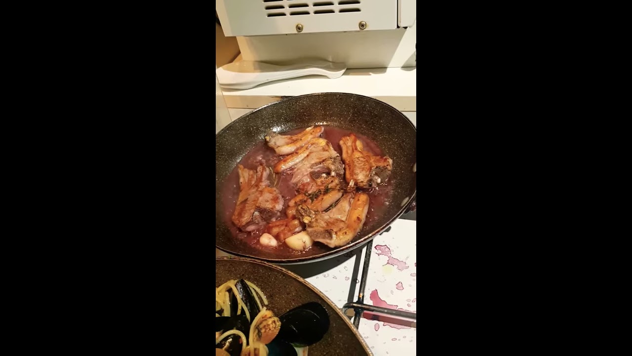 Agnello al Vino Rosso (Lamb in Red wine)