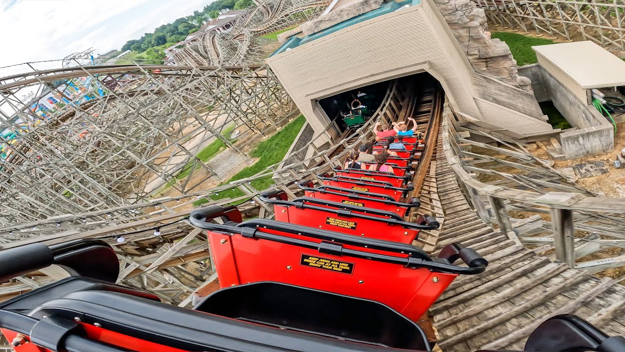 BACK ROW Lightning Racer POV // Hersheypark Racing Roller Coaster