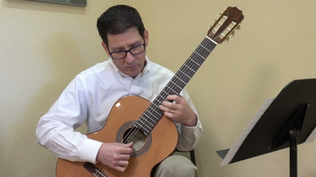 Kremona Guitars | F65C | Philip Hemmo Plays an Excerpt from 