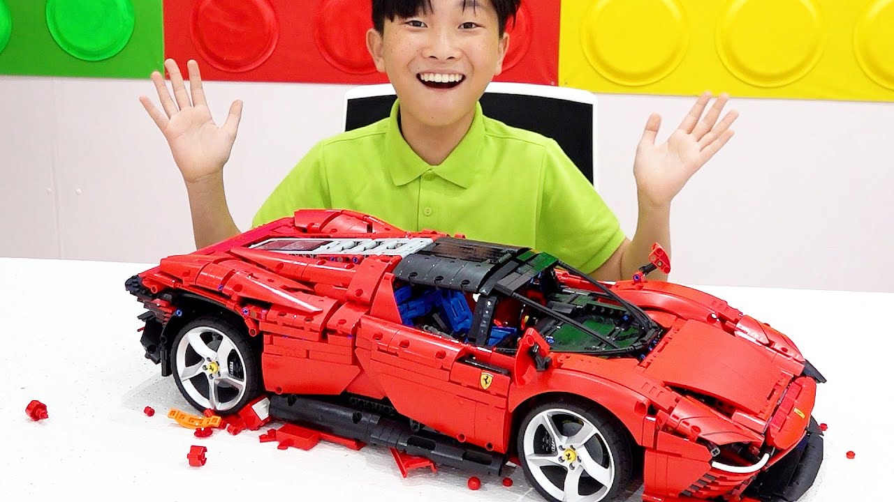 игрушечная машинка для сборки цветных блоков для детей Car Toy Assembly Lego Technic for Kids
