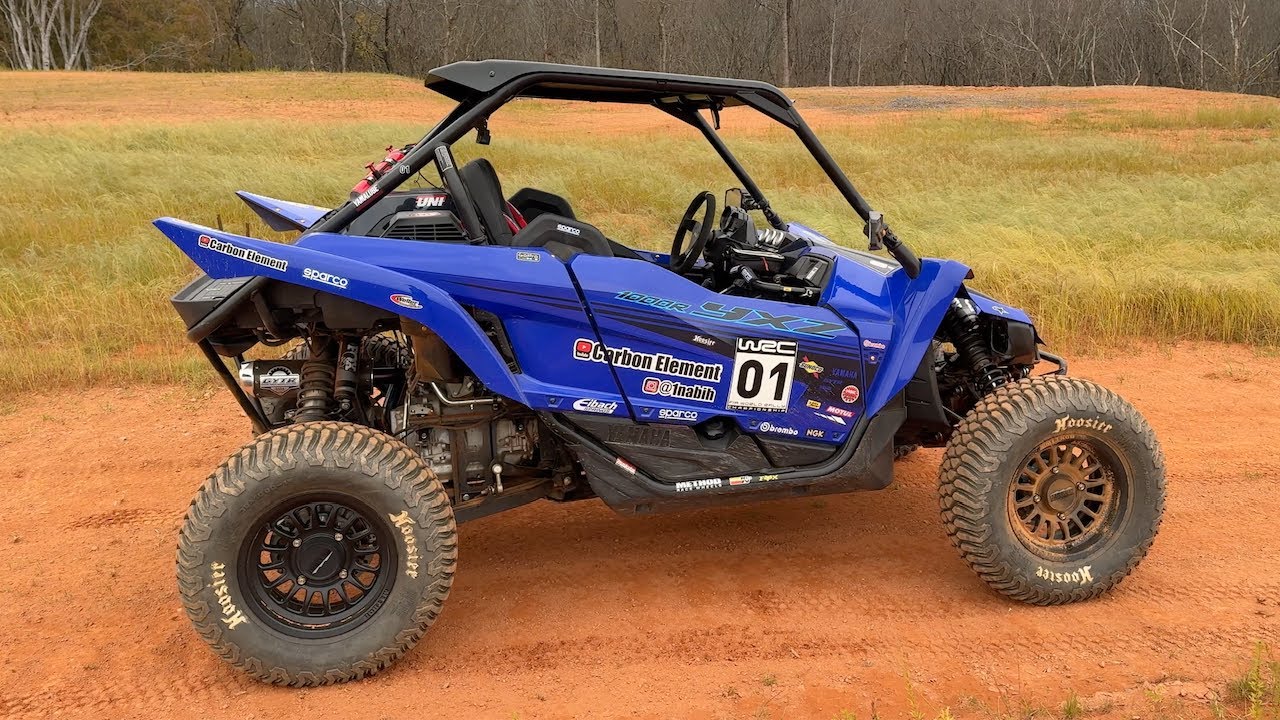 A MANUAL YAMAHA YXZ 1000R IS THE MOST FUN SPORT SIDE BY SIDE / UTV !