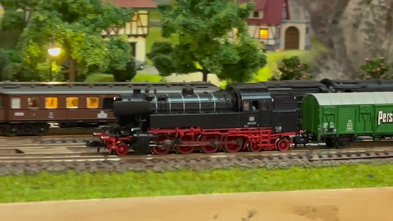 Steam Locomotives | DRG 01.10 and DB 065