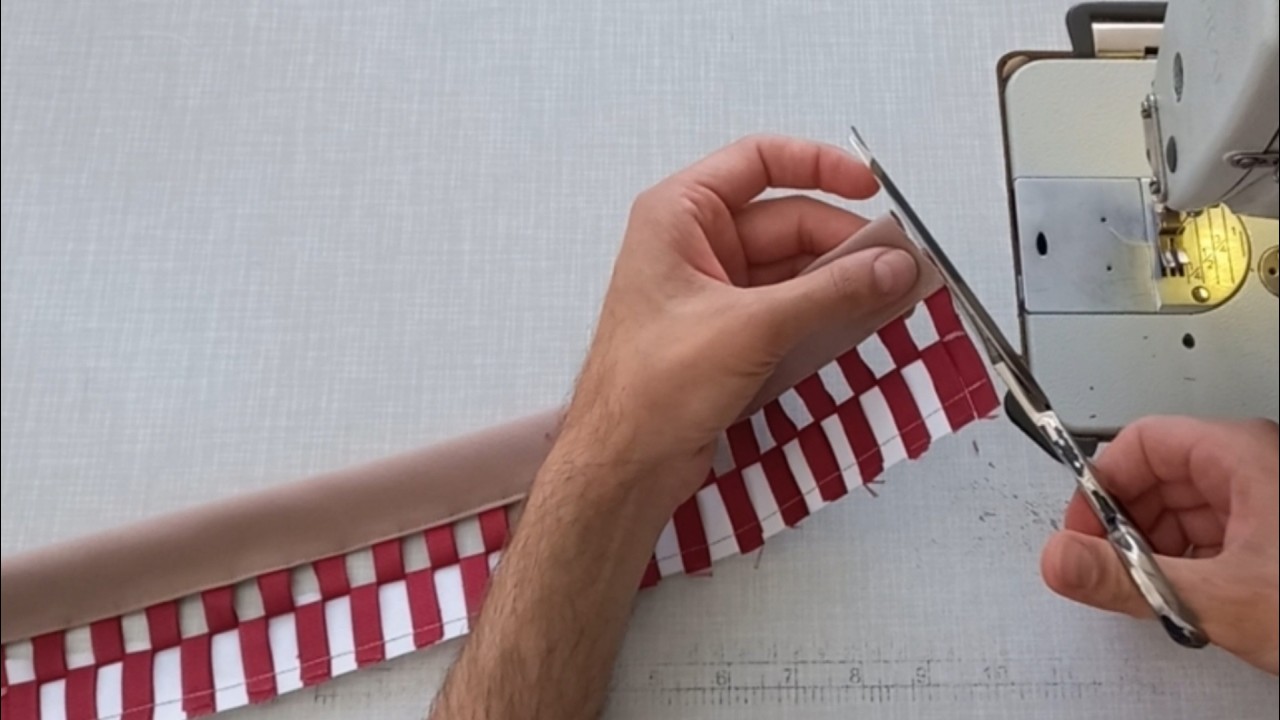 Beautiful sleeves design and stitching