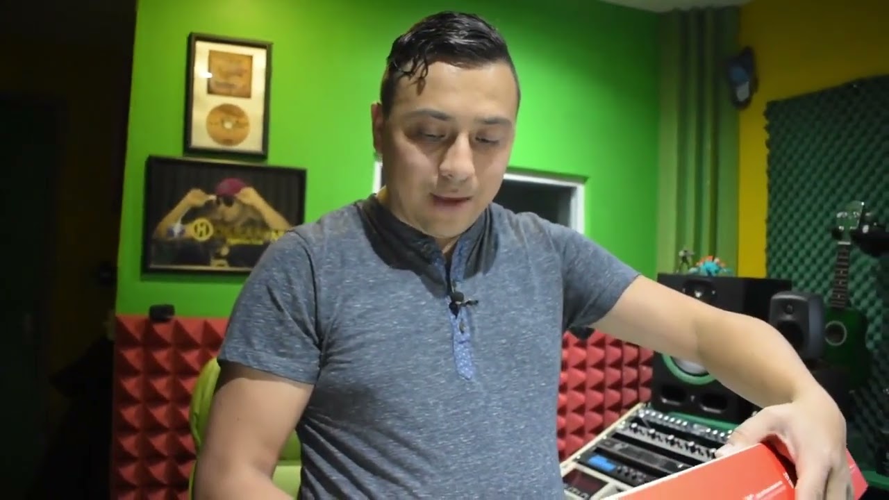 iRig Keys I O 49 desempaquetado Ik Multimedia