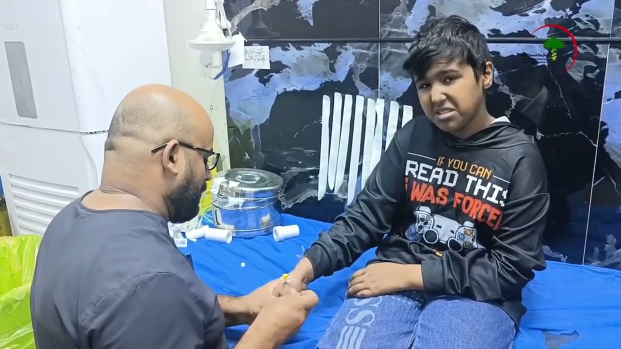 عمل الملاكات الطبية والتمريضية الخافرة في مستشفى محمد الموسوي للأطفال وتقديم الخدمات الطبية للمرضى.