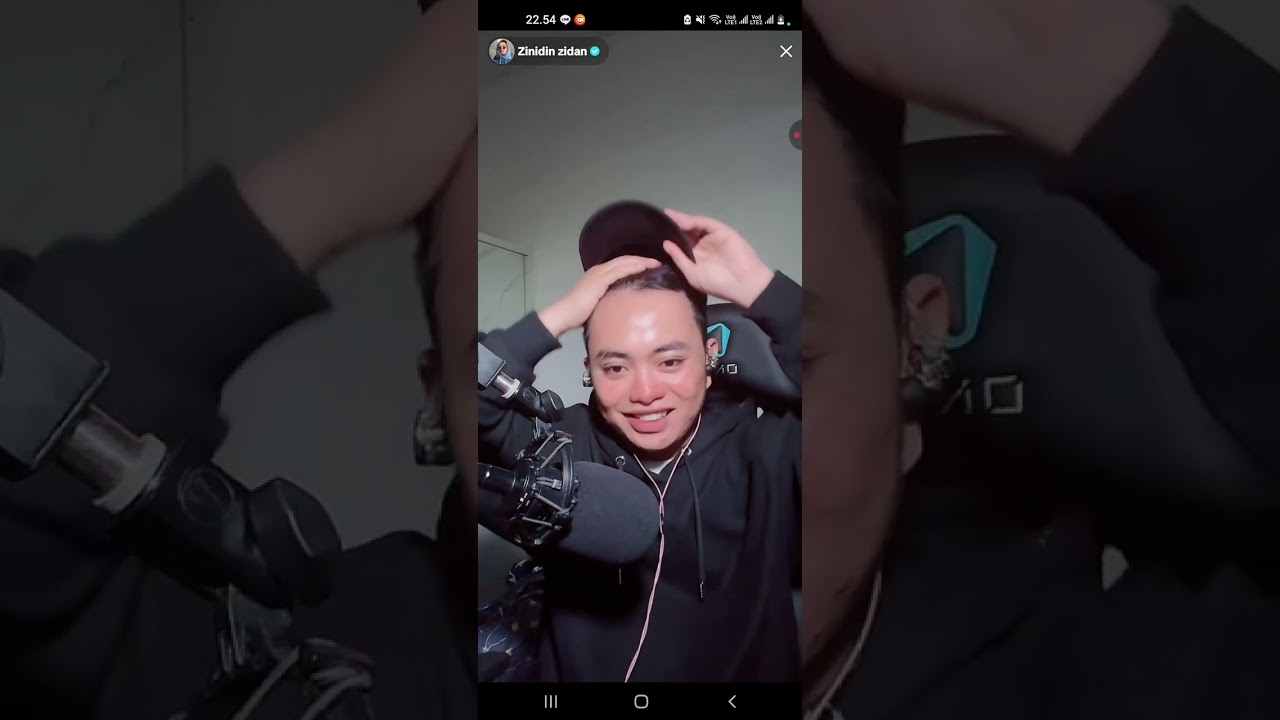 jatuh cinta karna smua ya bang ma dedeknya