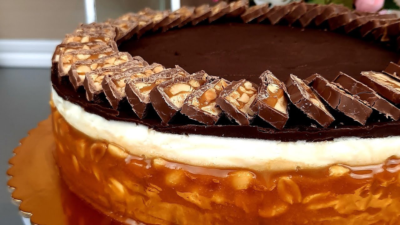 Snickers Cake | Easy Recipe
