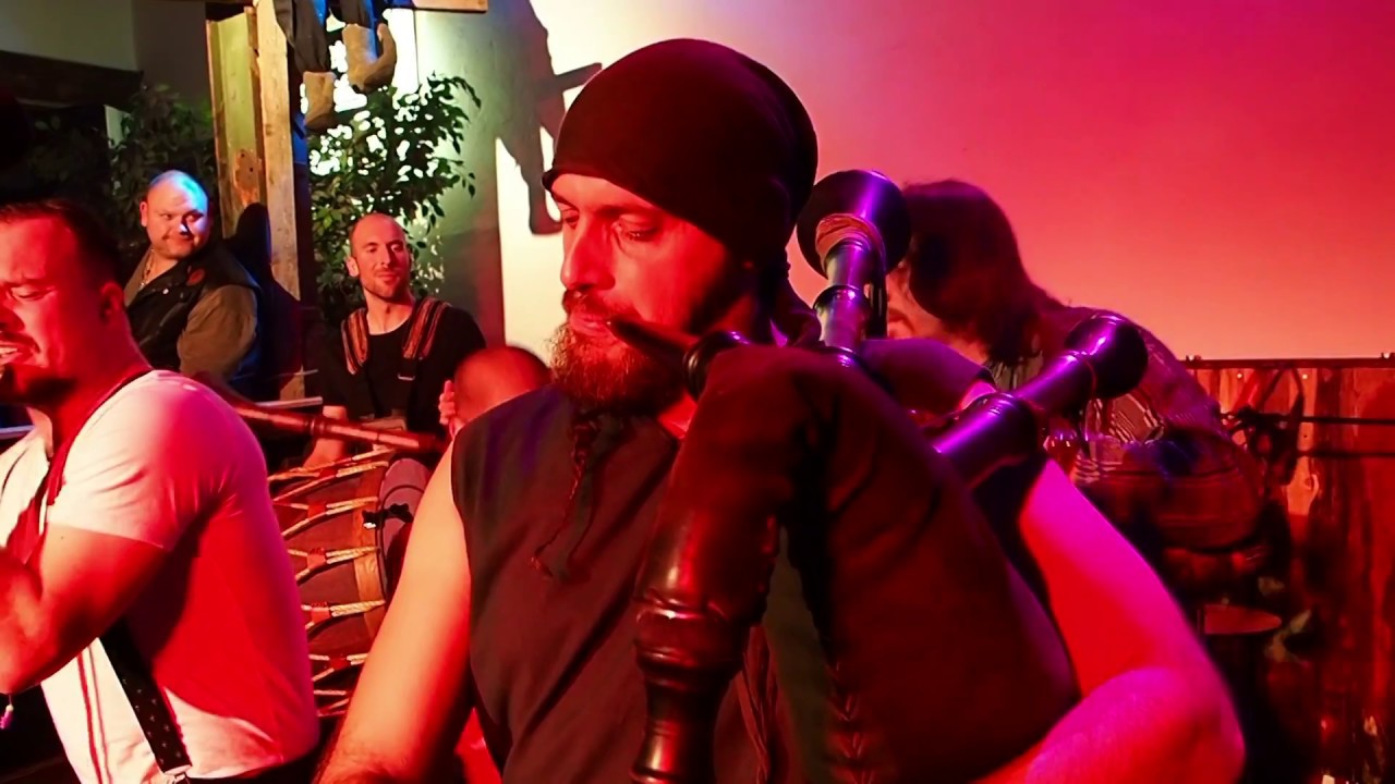 Galensång - Tri Martolod (live)