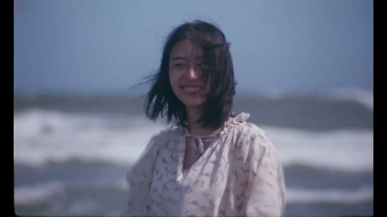 「DISTANT SHORE 遠い渚」　コマーシャル・フォト2023年11月号 特別映像！ 濱田英明氏が俳優・鳴海唯を16mmフィルムで取り下ろす