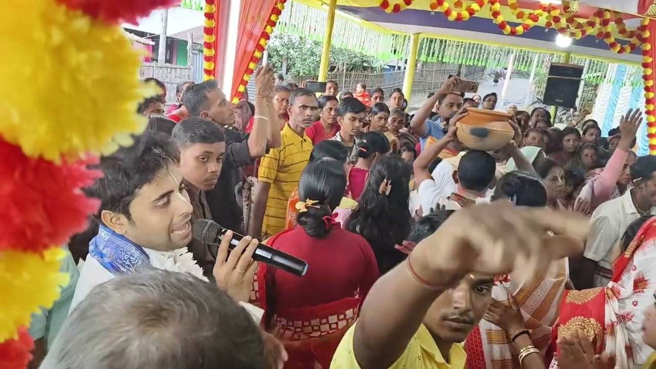 Madan_gopal_somproday_(মদন গোপাল সম্প্রদায়  )এর অসাধারণ  দধীরভাণ্ড বাঙ্গার গান 