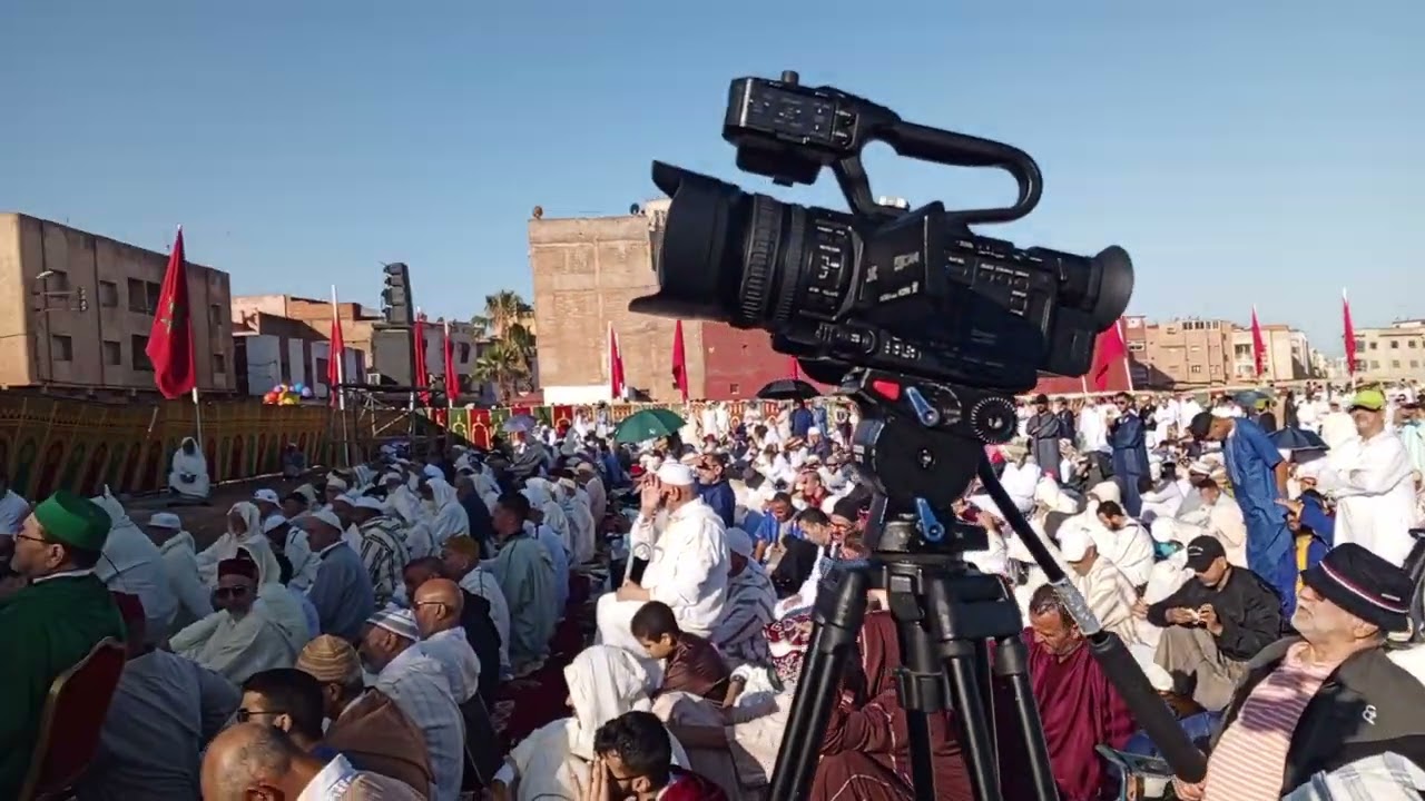 أقسم بالله أحسن خطبه في سلا في حي كريمة بعد صلاة العيد الاضحى.........17/6/2024......... المغرب