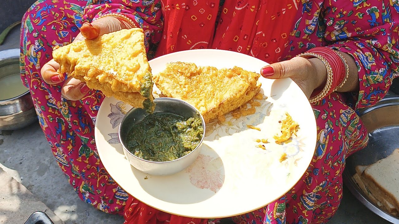 आज मम्मी ने बनाये ब्रेड पकोड़े🤤