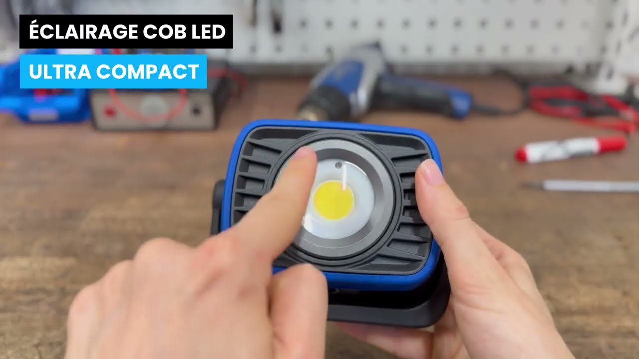 Projecteur ETX90102 - Un concentr&eacute; de puissance dans un format compact adapt&eacute;