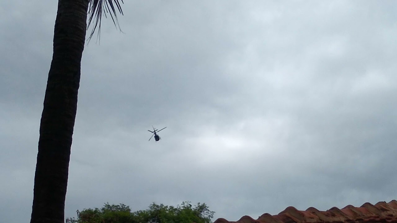 Helicoptero Da Polícia militar, Dando Rasantes. 😱
