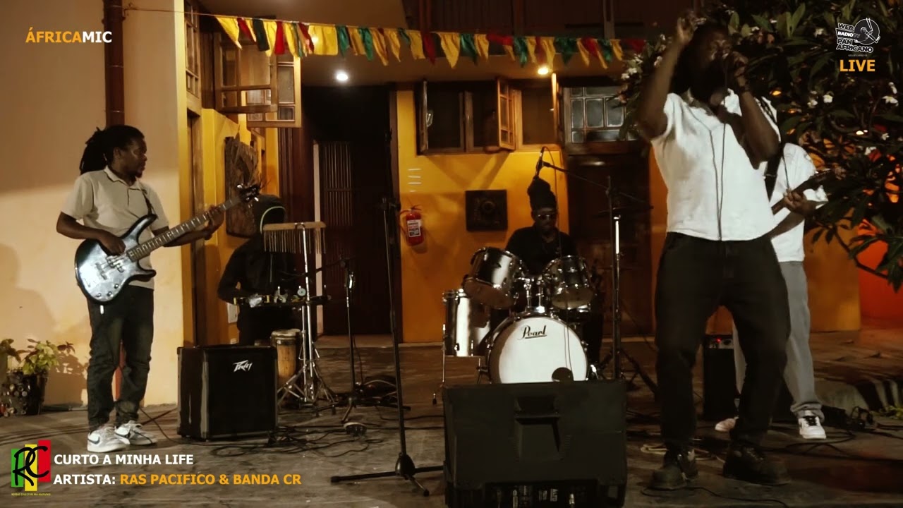 ÁFRICA MIC 