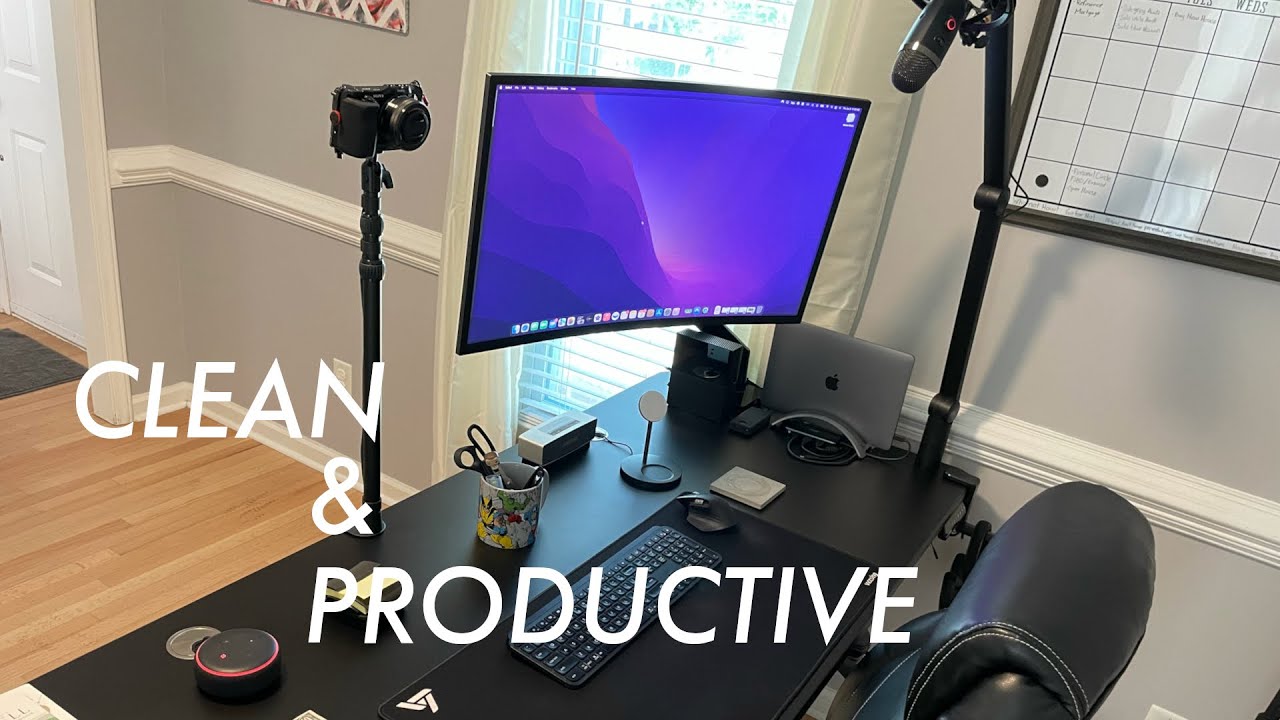Clean Modern Desk Setup 2022