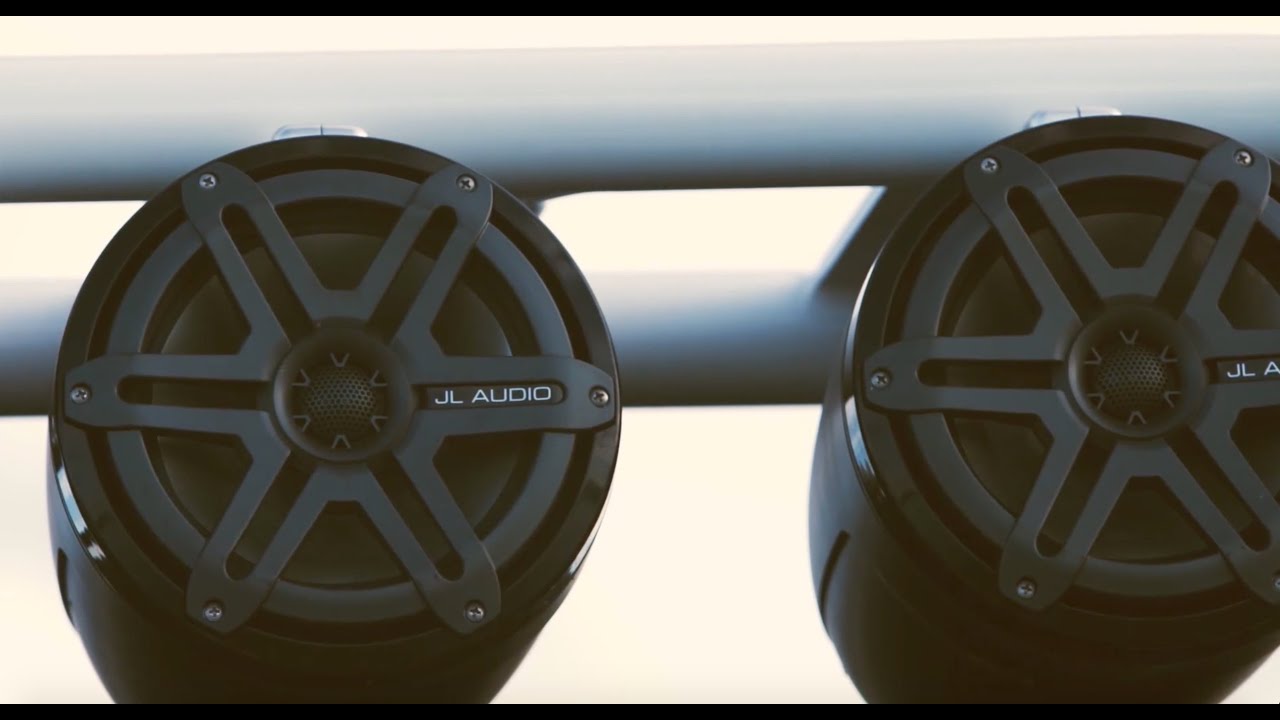 JL Audio on board Super Air Nautique G23